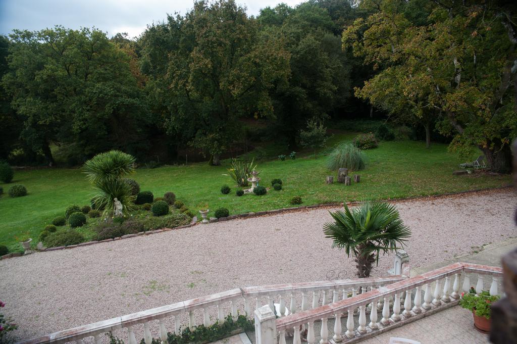 Manoir La Haie Chapeau Saint-Thurial ภายนอก รูปภาพ